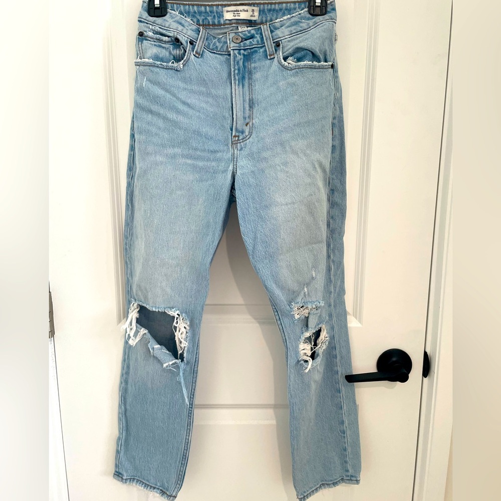 Abercrombie & Fitch Mom High Rise Curve Love Light Blue Distressed Women Jeans